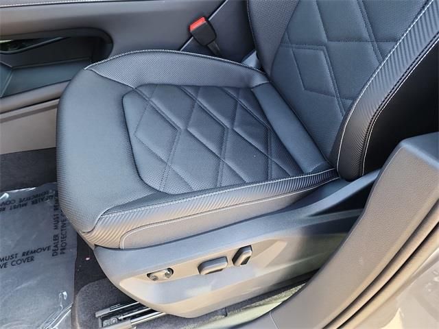 2026 Volkswagen Atlas Cross Sport SE w/Tech - Photo 15