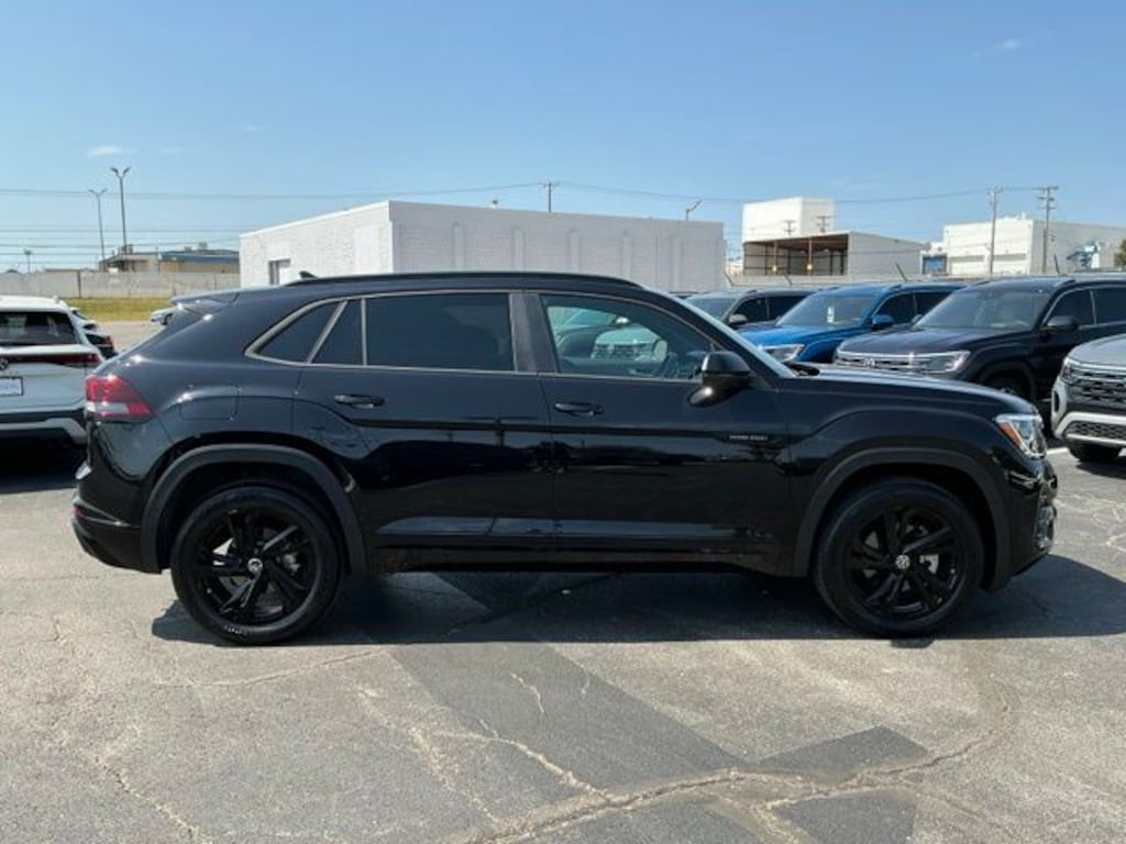 Certified 2026 Volkswagen Atlas Cross Sport SEL R-Line Black SUV
