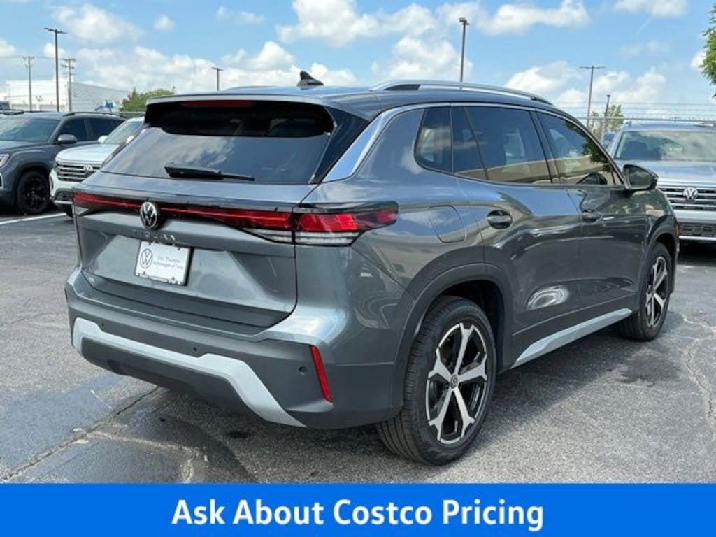 New 2026 Volkswagen Tiguan 2.0T SE SUV