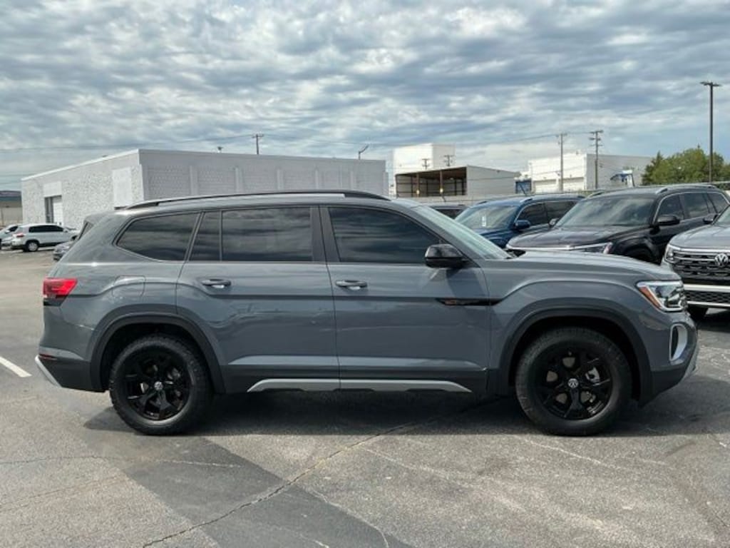 New 2026 Volkswagen Atlas Peak Edition SUV