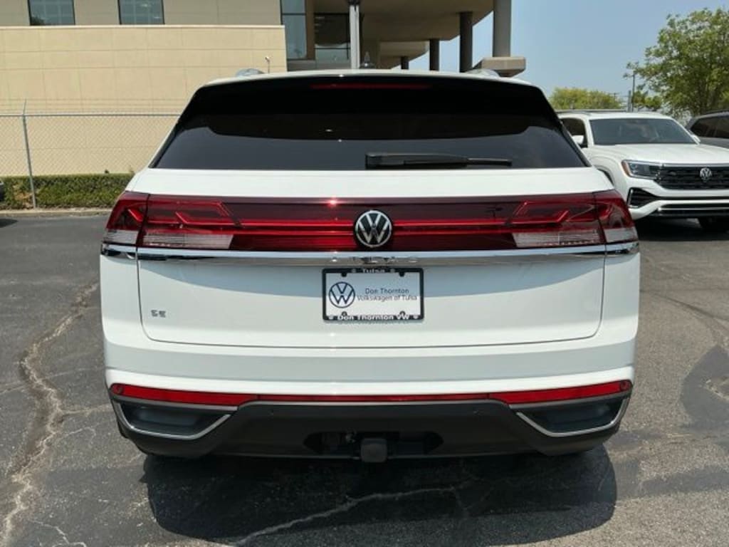Certified 2024 Volkswagen Atlas Cross Sport 2.0T SE w/Technology SUV