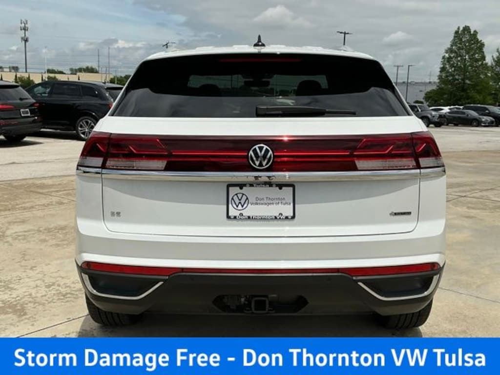 New 2026 Volkswagen Atlas Cross Sport 2.0T SE w/Technology SUV