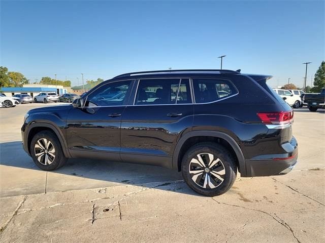 2026 Volkswagen Atlas SE - Photo 7