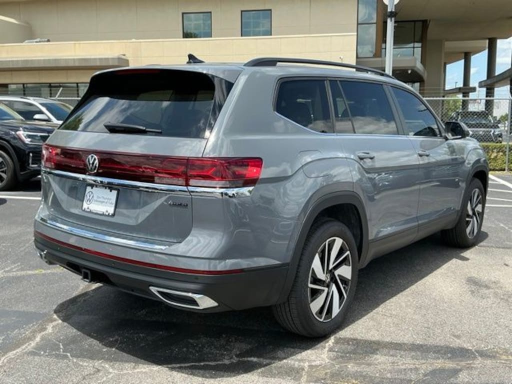 New 2026 Volkswagen Atlas 2.0T SE w/Technology SUV