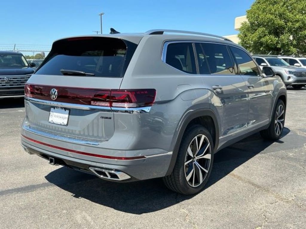New 2026 Volkswagen Atlas SEL Premium R-Line SUV