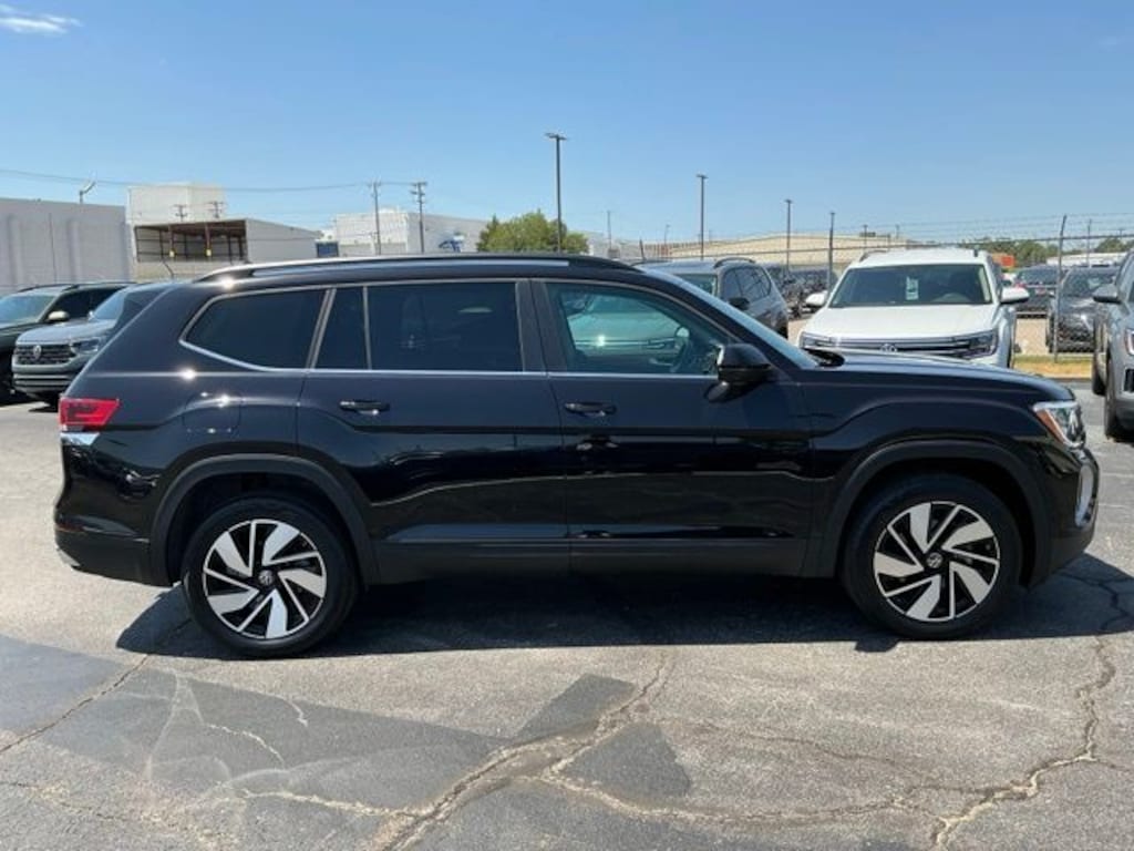 Certified 2026 Volkswagen Atlas SE w/Technology SUV