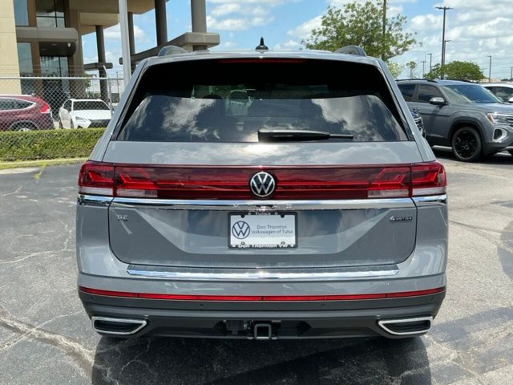 New 2026 Volkswagen Atlas 2.0T SE w/Technology SUV