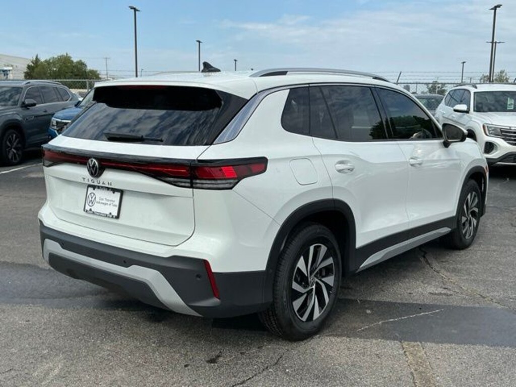 New 2026 Volkswagen Tiguan S SUV