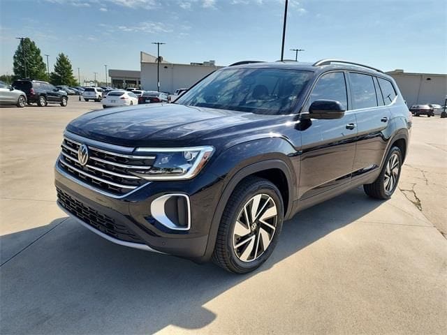 2026 Volkswagen Atlas SE w/Tech - Photo 8