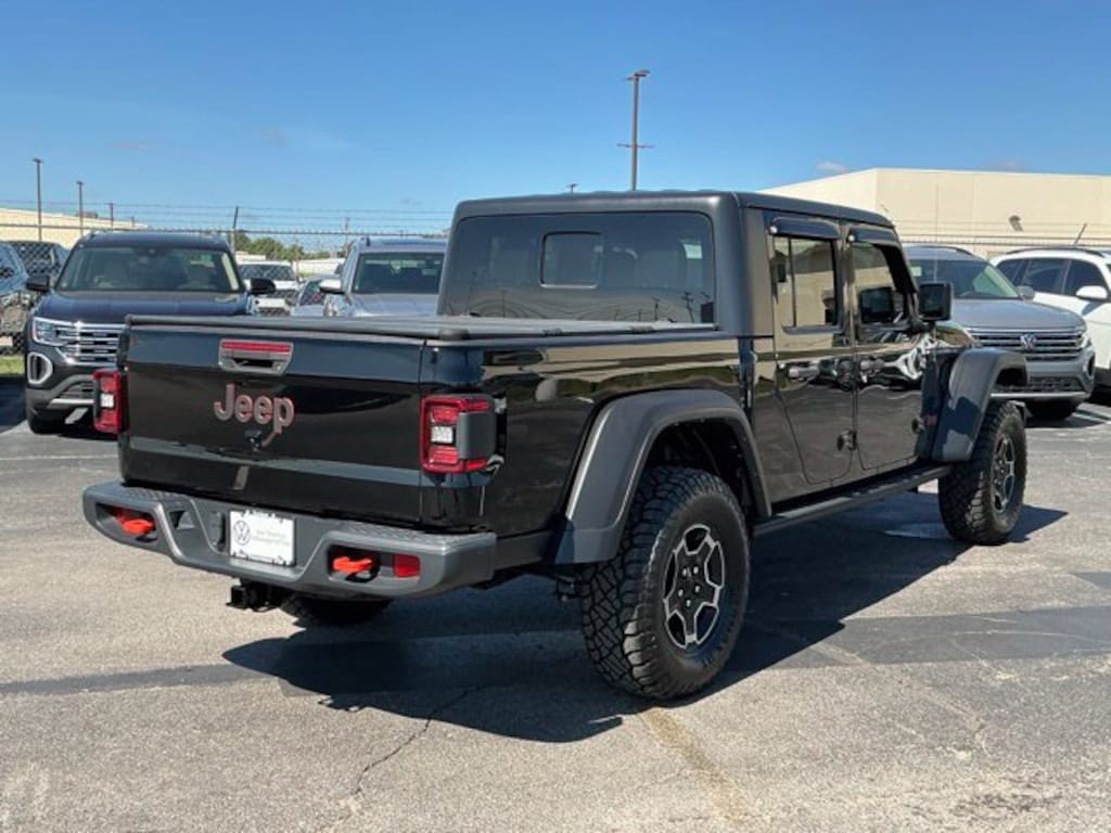 Used 2023 Jeep Gladiator Mojave Truck Crew Cab