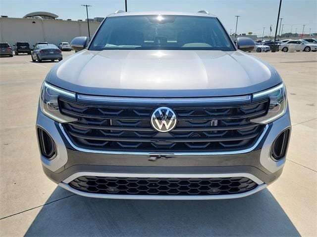 2026 Volkswagen Atlas Cross Sport SE w/Tech - Photo 9