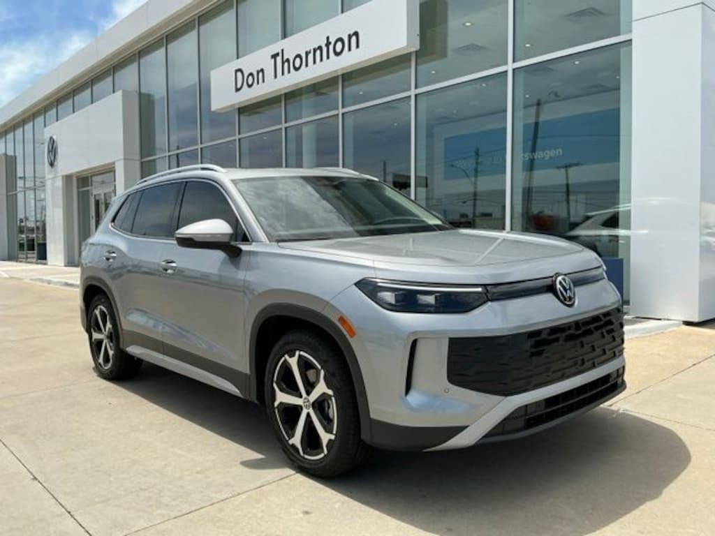 New 2026 Volkswagen Tiguan SE SUV
