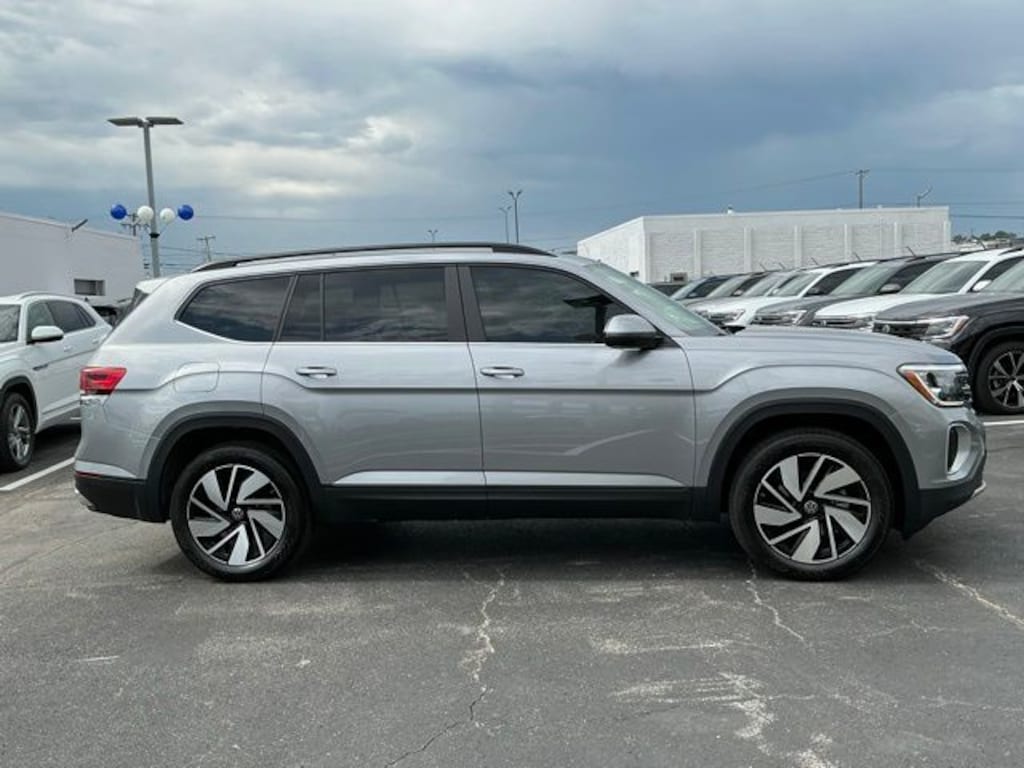 New 2026 Volkswagen Atlas 2.0T SE w/Technology SUV