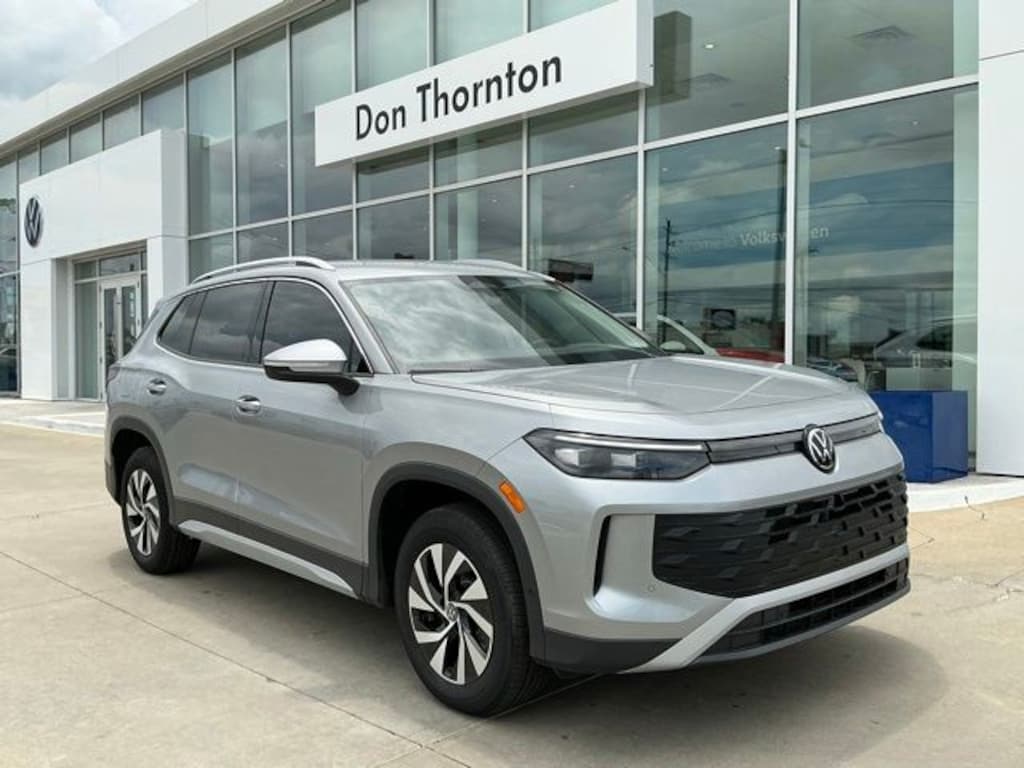 New 2026 Volkswagen Tiguan S SUV