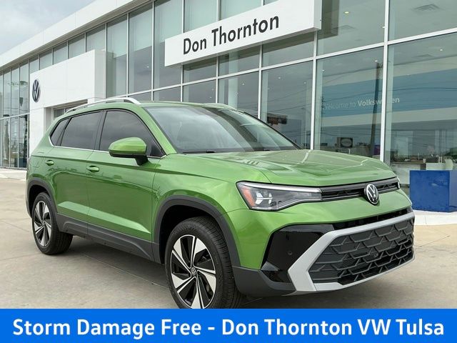 2026 Volkswagen Taos 1.5T SE 4Motion's photo