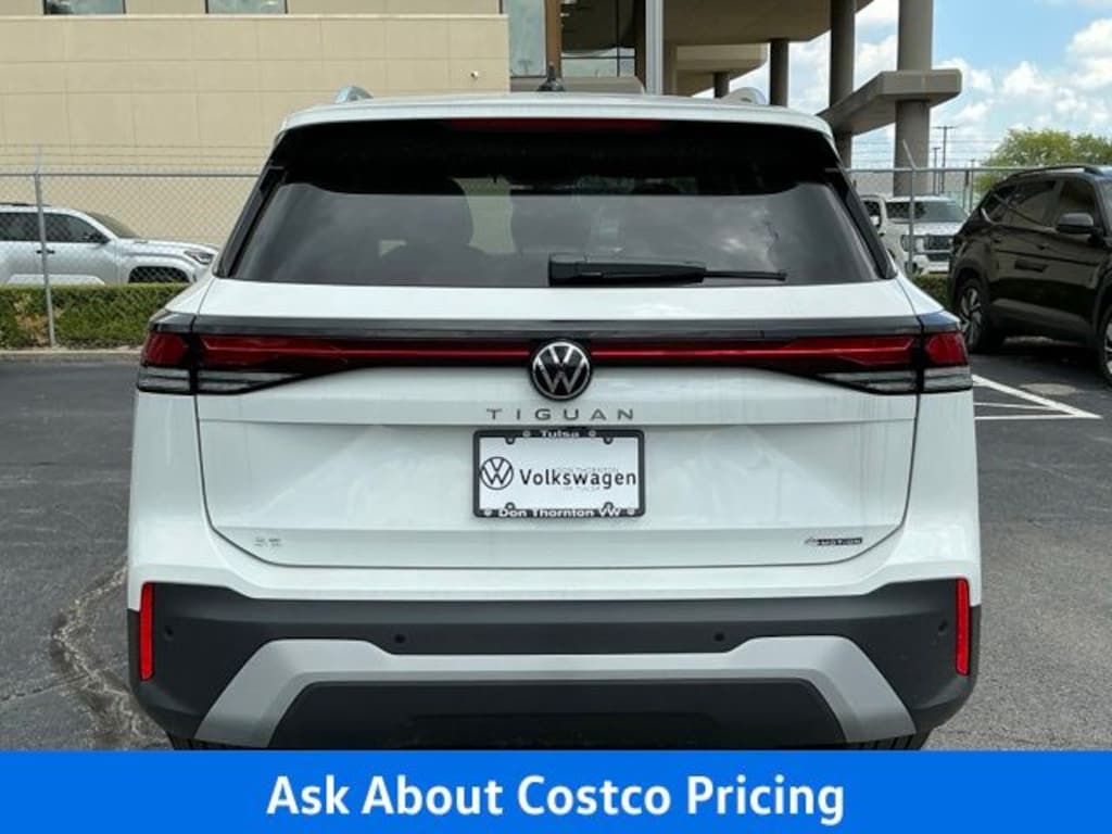 New 2026 Volkswagen Tiguan 2.0T SE SUV