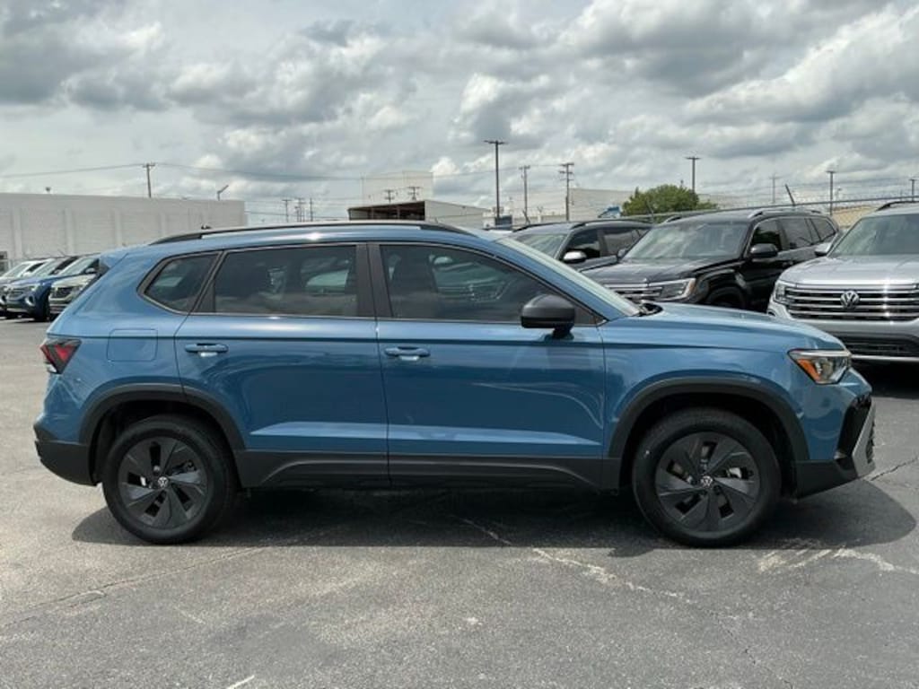 New 2026 Volkswagen Taos 1.5T S SUV