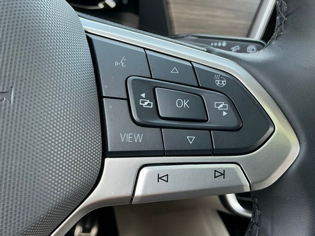 2025 Volkswagen Atlas SEL Premium R-Line - Photo 35