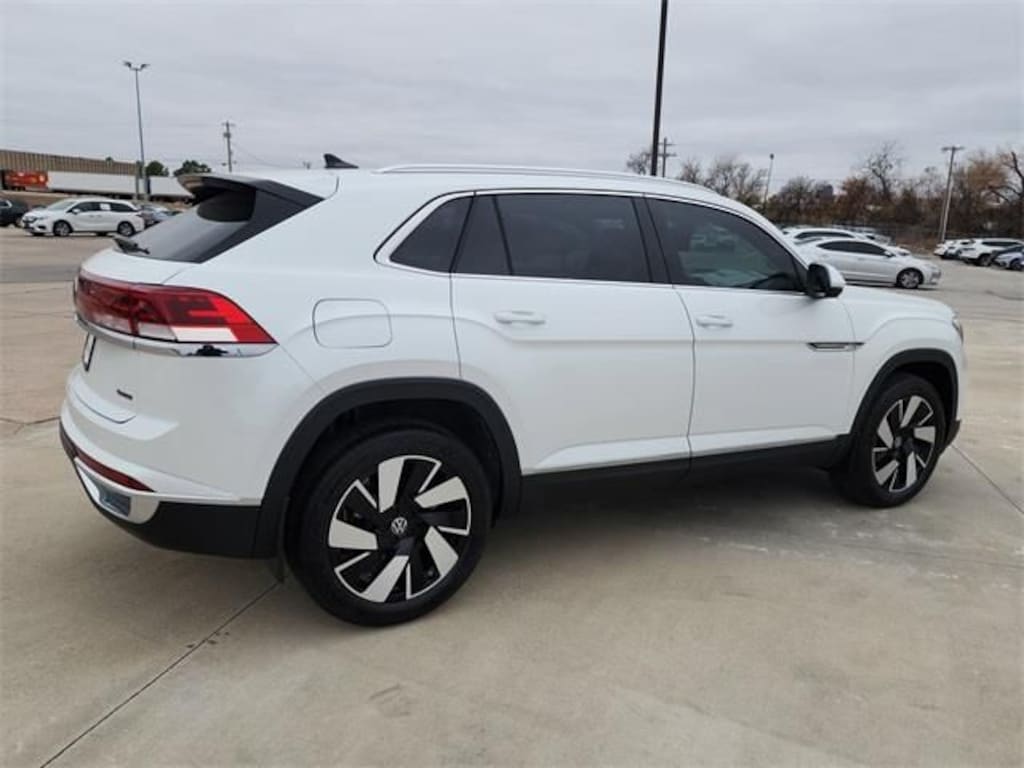 New 2026 Volkswagen Atlas Cross Sport 2.0T SEL SUV