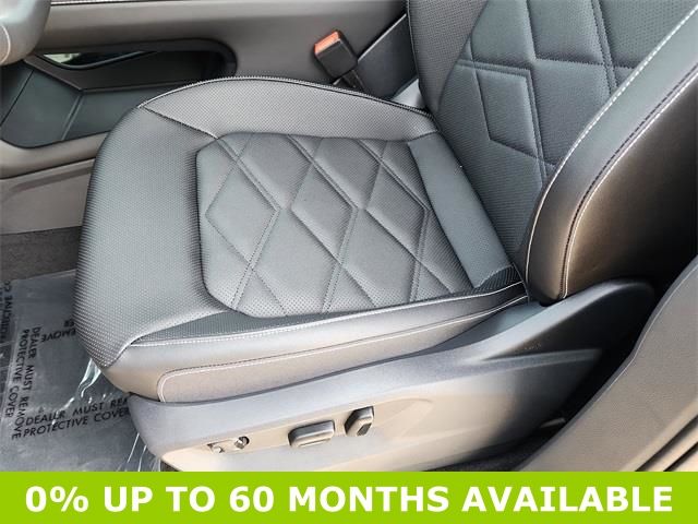 2026 Volkswagen Atlas SE w/Tech - Photo 14