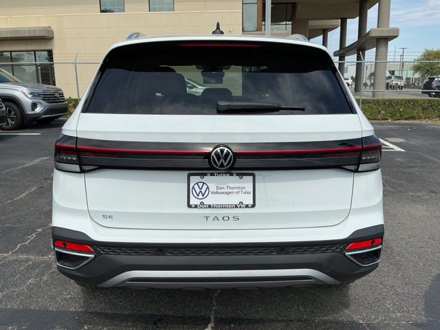 New 2027 Volkswagen Taos 1.5T SE SUV