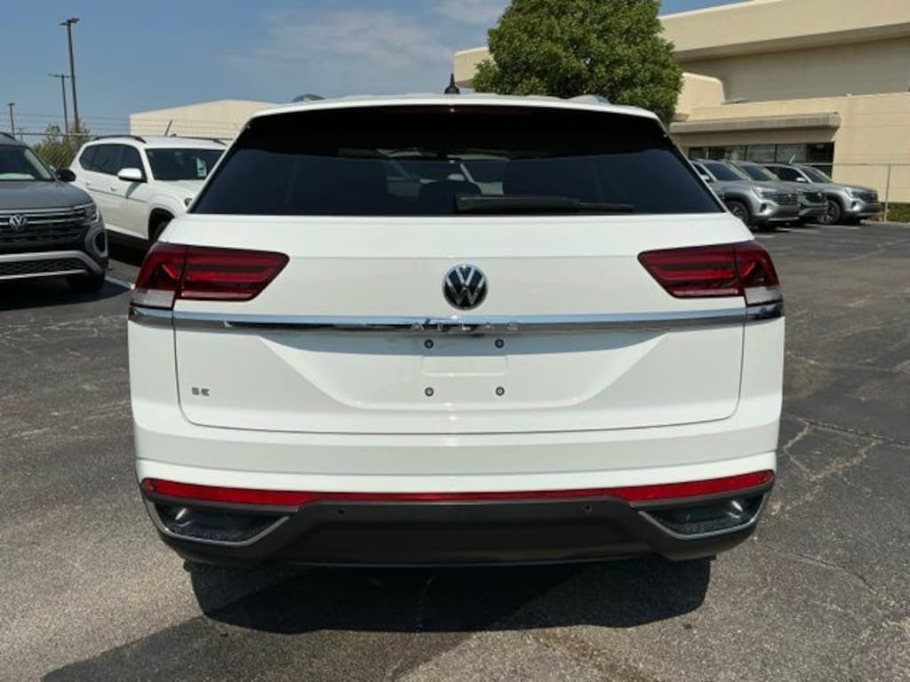 Used 2023 Volkswagen Atlas Cross Sport 2.0T SE w/Technology SUV