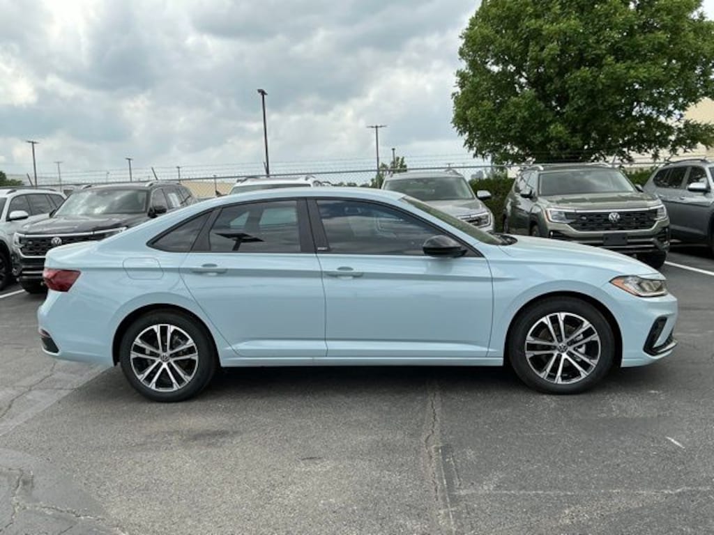 New 2026 Volkswagen Jetta 1.5T Sport Sedan