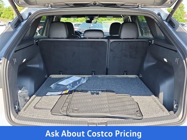 2026 Volkswagen Atlas Cross Sport SE w/Tech - Photo 6