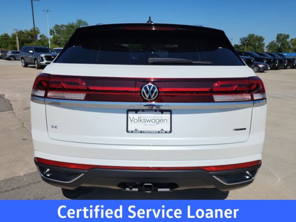 New 2026 Volkswagen Atlas Cross Sport 2.0T SE w/Technology SUV