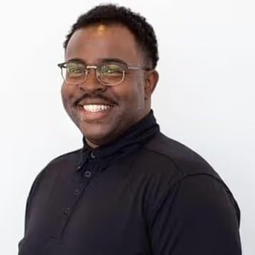 Staff member Zach Brown from ID_9022c1