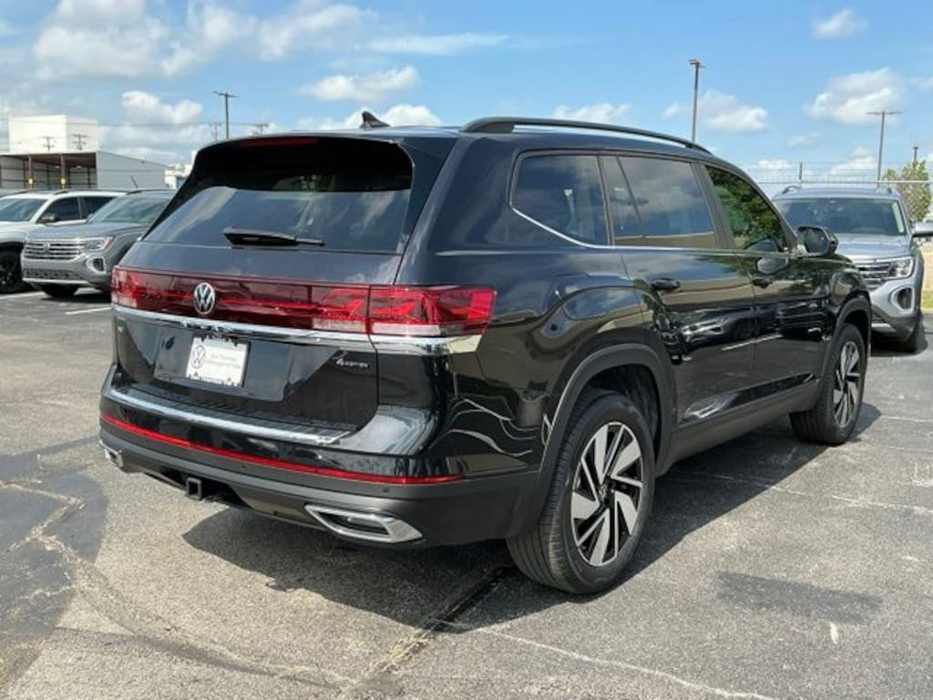 New 2026 Volkswagen Atlas 2.0T SE w/Technology SUV