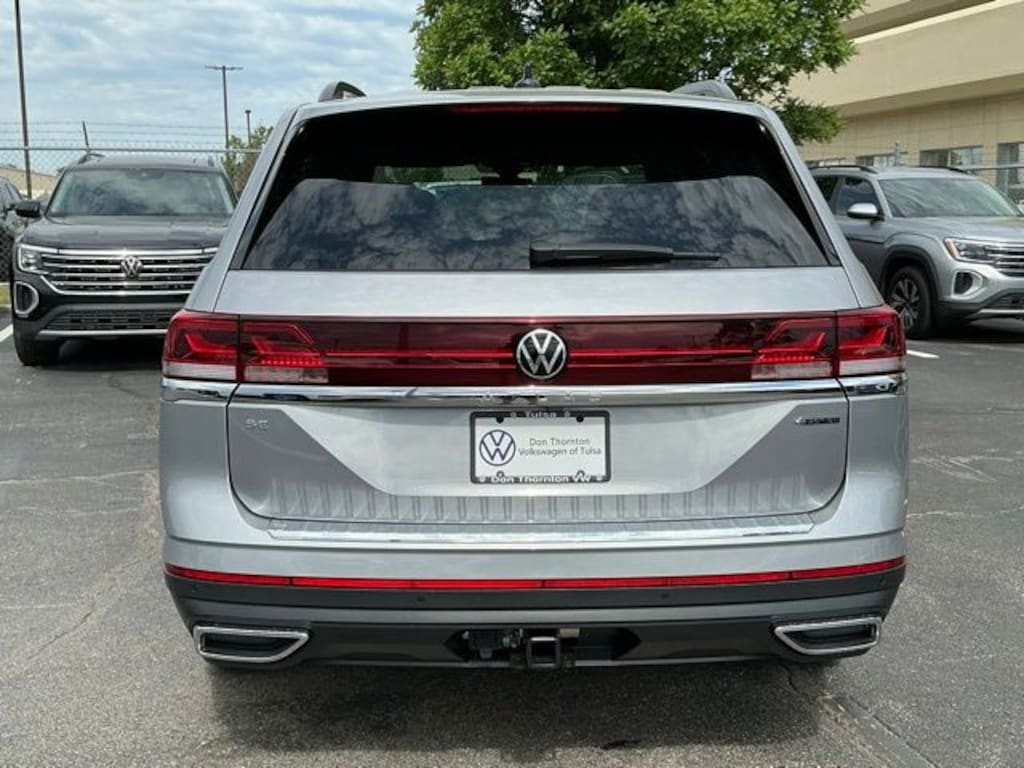 New 2026 Volkswagen Atlas SE w/Technology SUV