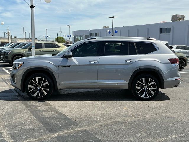 2025 Volkswagen Atlas SEL Premium R-Line - Photo 6