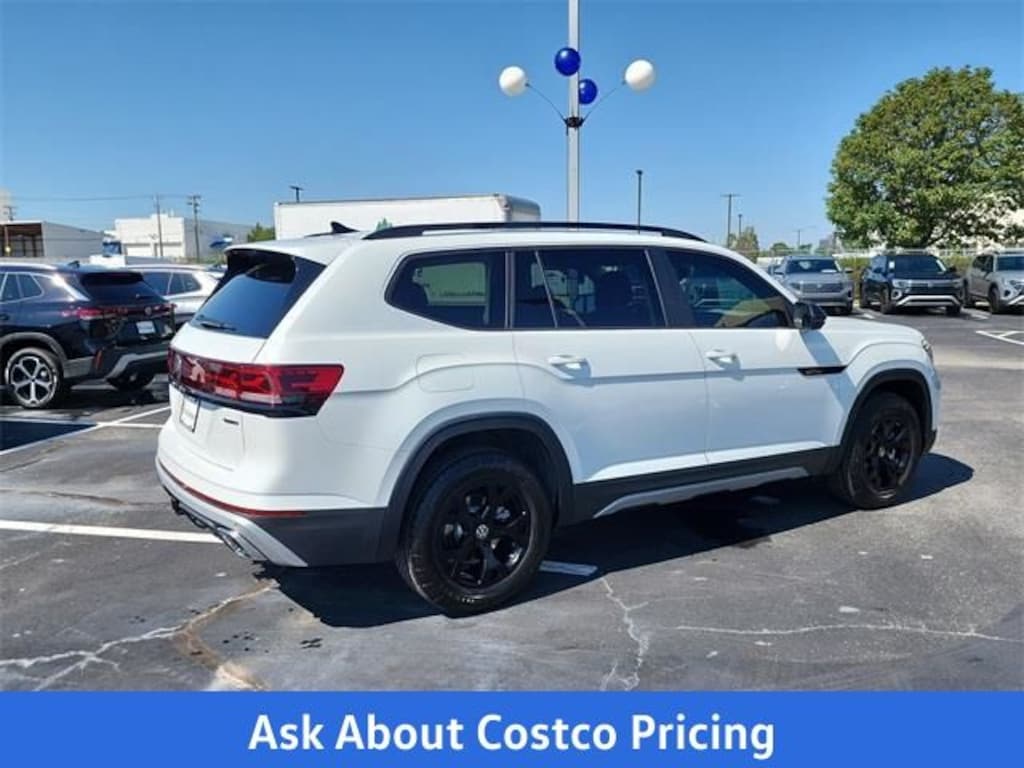 New 2026 Volkswagen Atlas 2.0T Peak Edition SUV