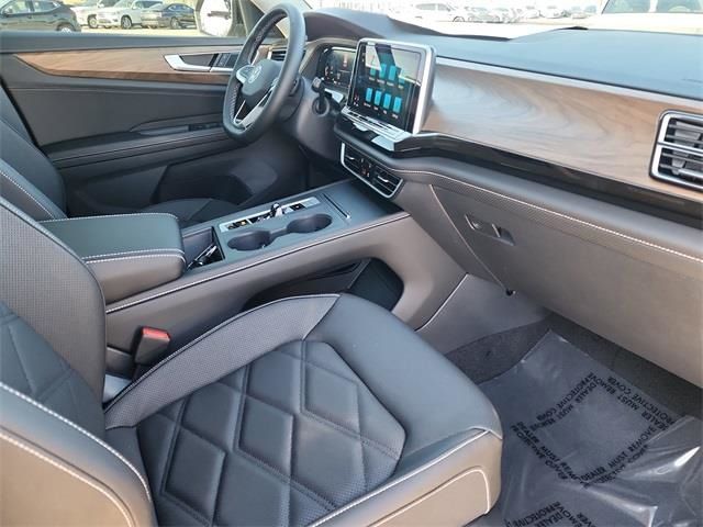 2026 Volkswagen Atlas SE - Photo 17