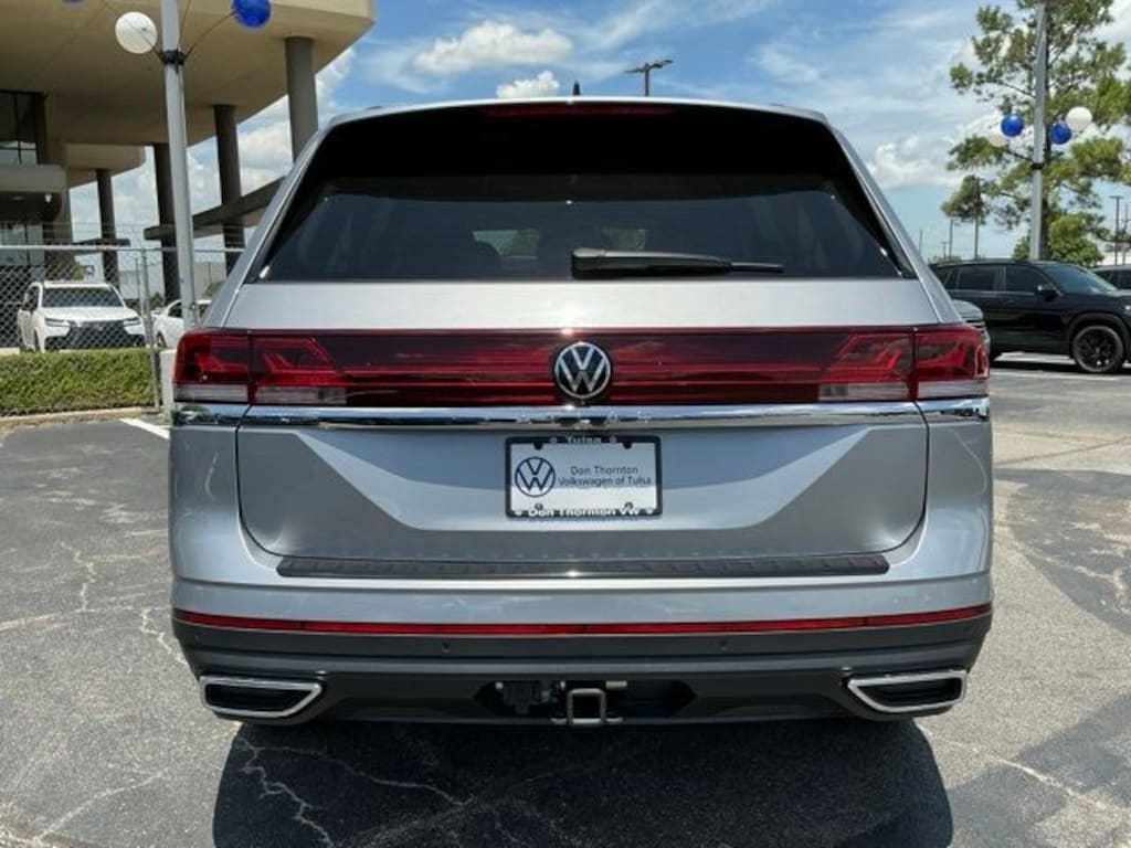 New 2026 Volkswagen Atlas SE w/Technology SUV
