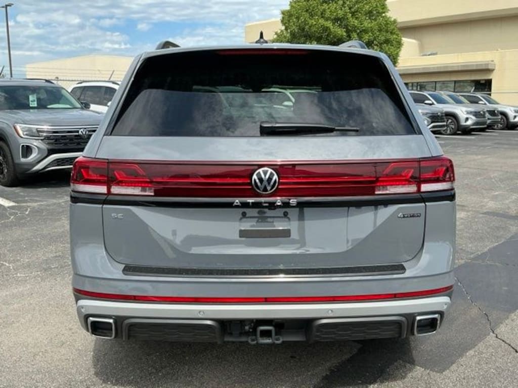 New 2026 Volkswagen Atlas Peak Edition SUV