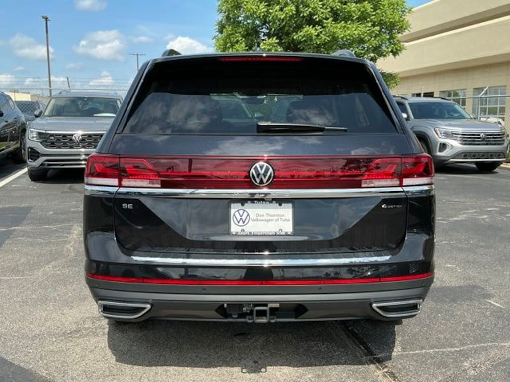 New 2026 Volkswagen Atlas 2.0T SE w/Technology SUV