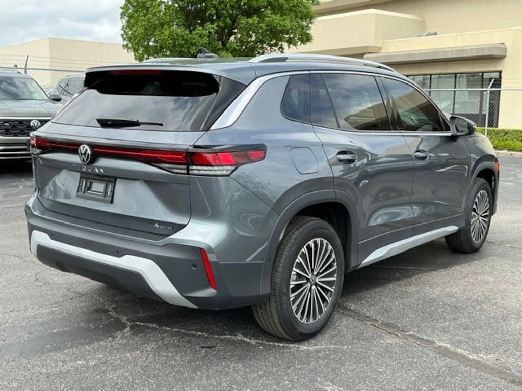 New 2026 Volkswagen Tiguan 2.0T S SUV