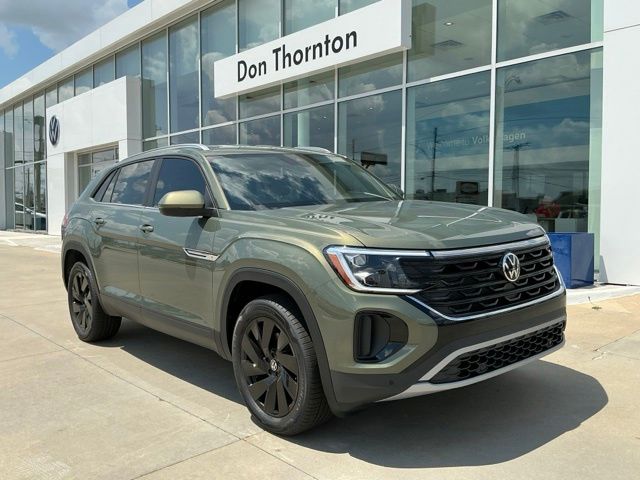 2026 Volkswagen Atlas Cross Sport SE w/Tech