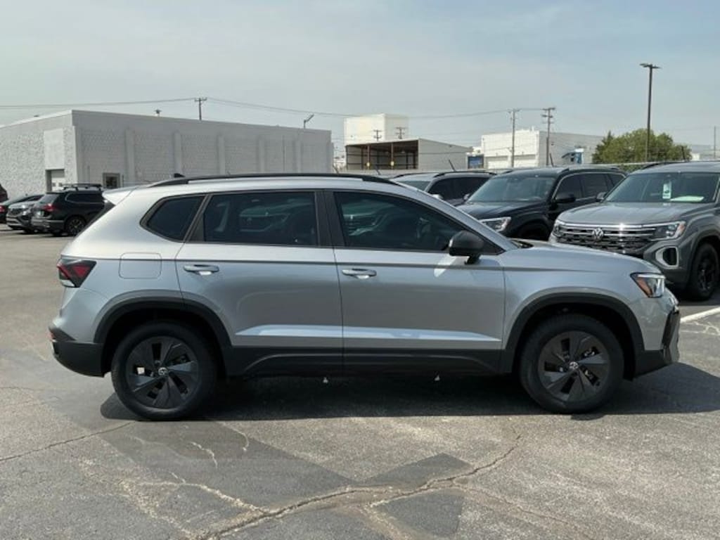 New 2026 Volkswagen Taos 1.5T S SUV