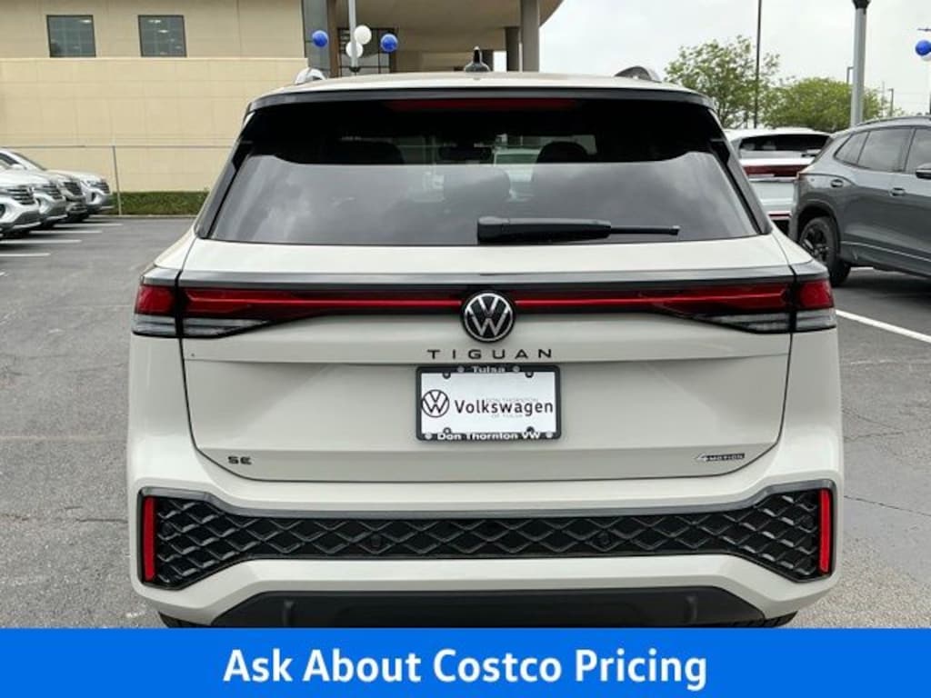 New 2026 Volkswagen Tiguan SE R-Line Black SUV