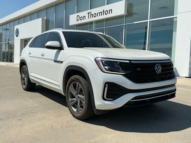 2024 Volkswagen Atlas Cross Sport SUV 