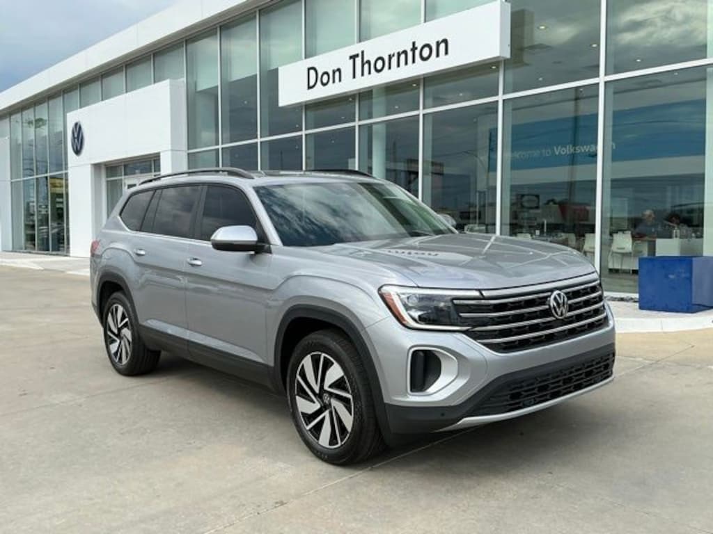 New 2026 Volkswagen Atlas SE w/Technology SUV