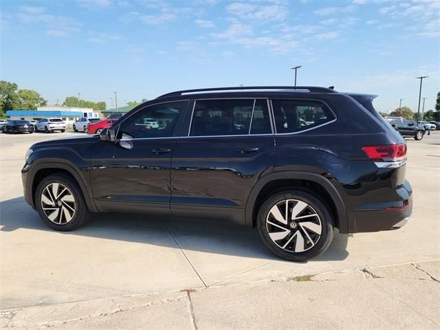 2026 Volkswagen Atlas SE w/Tech - Photo 7