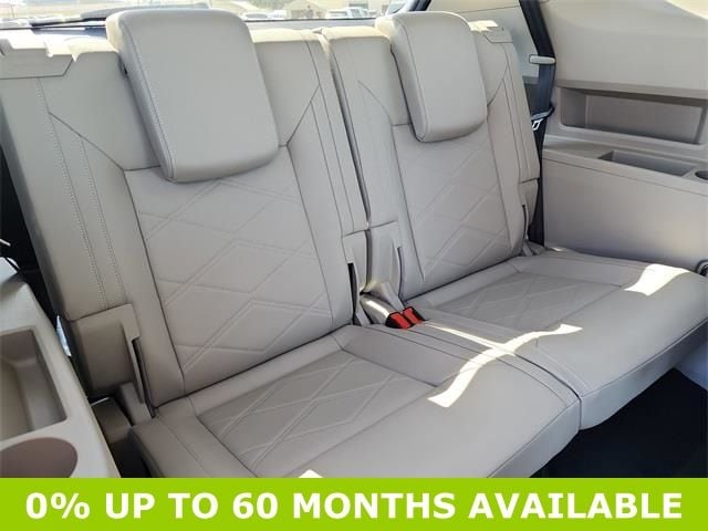 2026 Volkswagen Atlas SE w/Tech - Photo 19