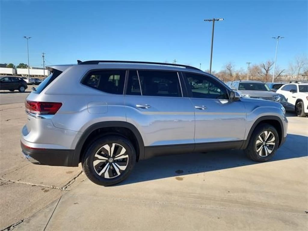 New 2026 Volkswagen Atlas 2.0T SE SUV