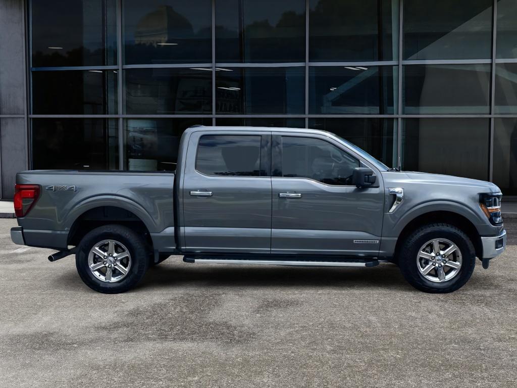 2024 Ford F-150 XLT photo 4