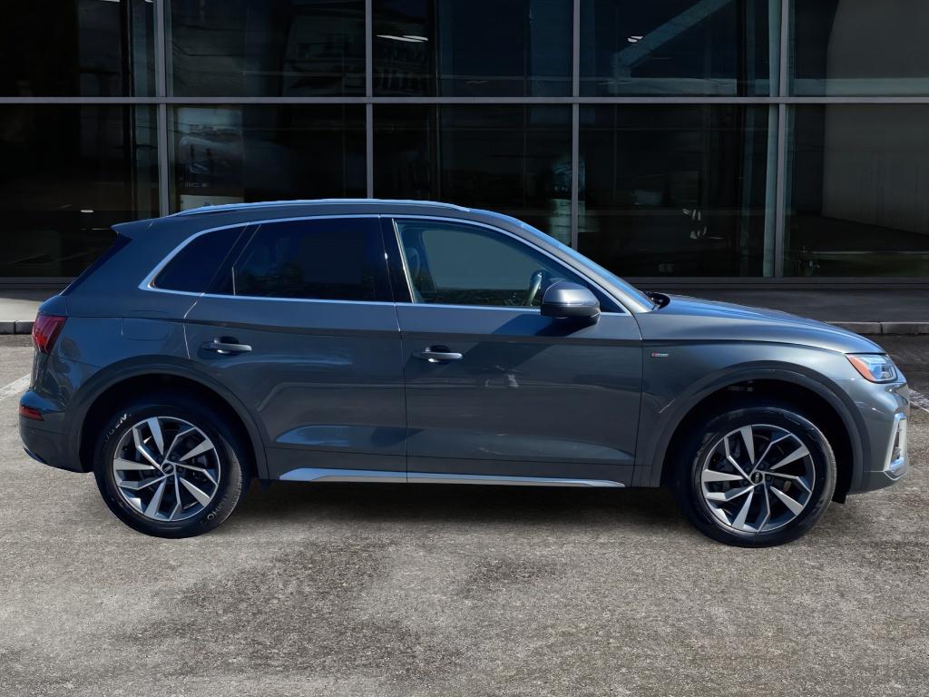 2022 Audi Q5 S line Premium photo 4