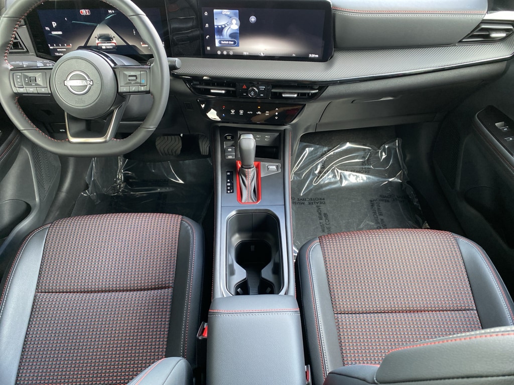 New 2026 Nissan Kicks SR SUV